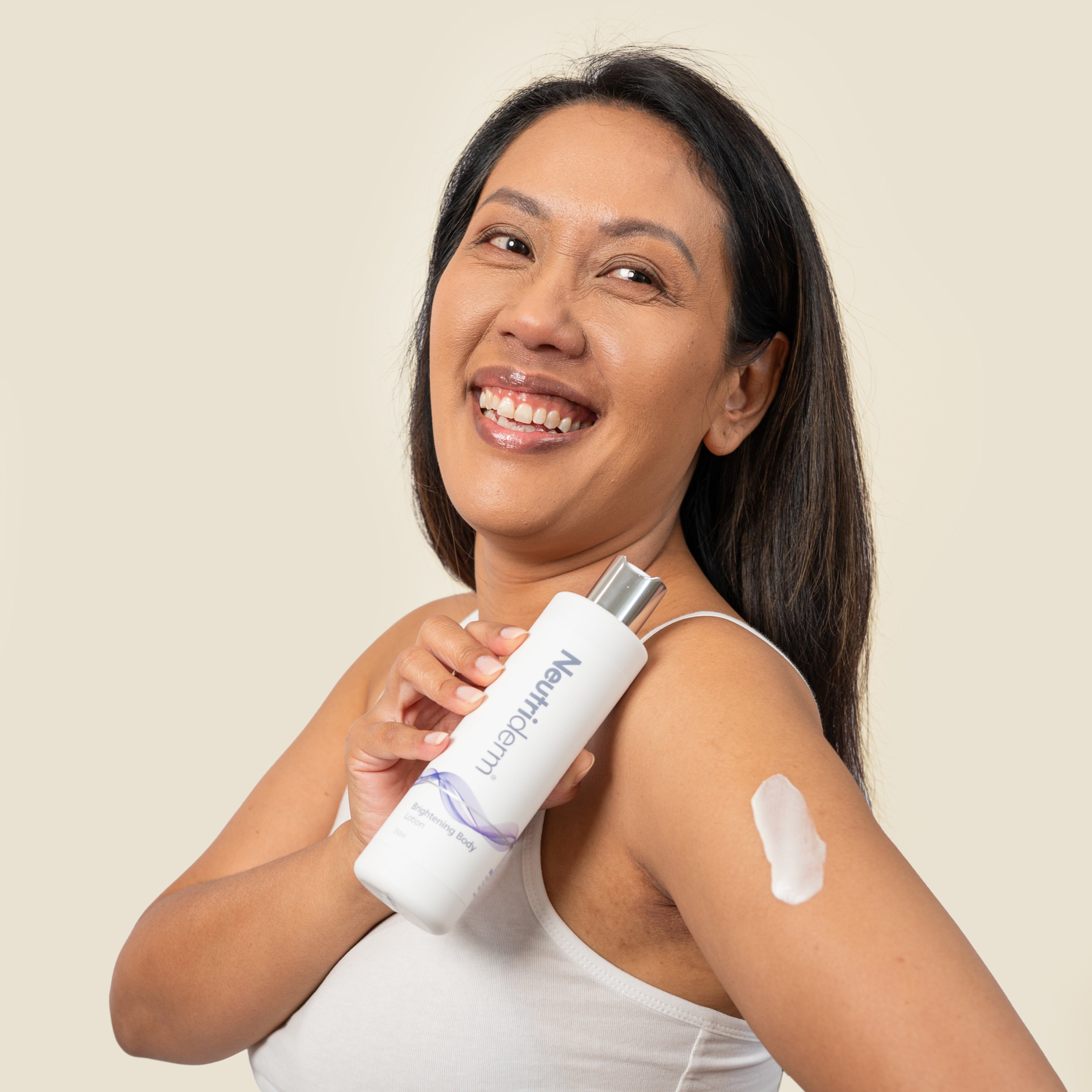 Brightening Body Lotion Reduce Hyperpigmentation Neutriderm